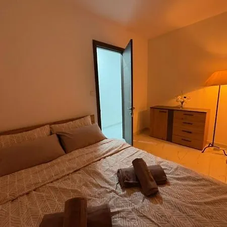 Aurora Penthouse Malta Apartament
