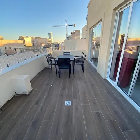 Aurora Penthouse Malta Apartament
