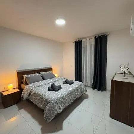 Aurora Penthouse Malta Apartmán Gzira